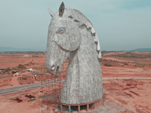 Horse Mascot Structure